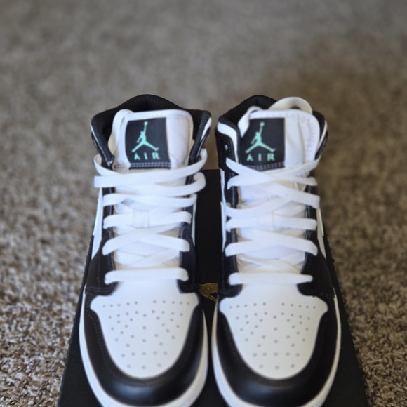 Jordan 1 Mid White, Green Glow, and Black - Picture 1 of 7
